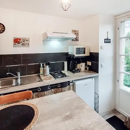 Stunning In With Wifi Frossay