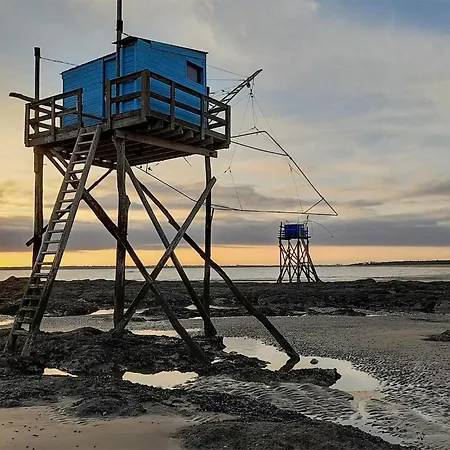 Stunning In With Wifi * Frossay