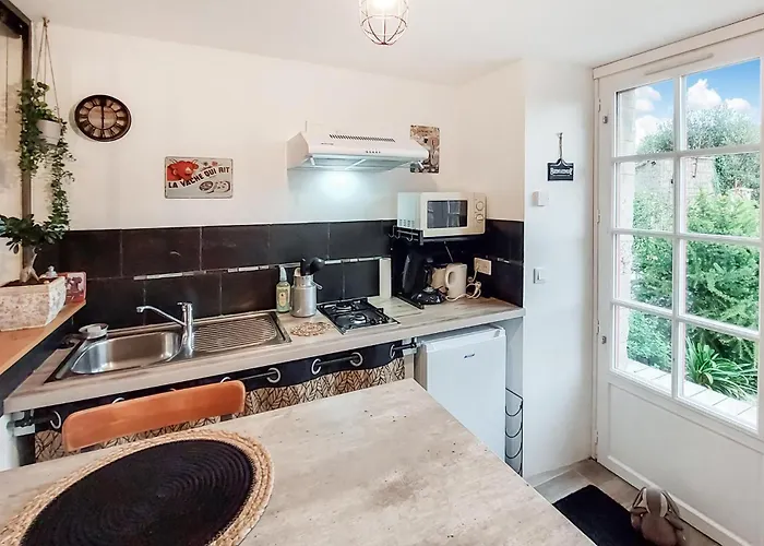 Stunning In With Wifi Frossay